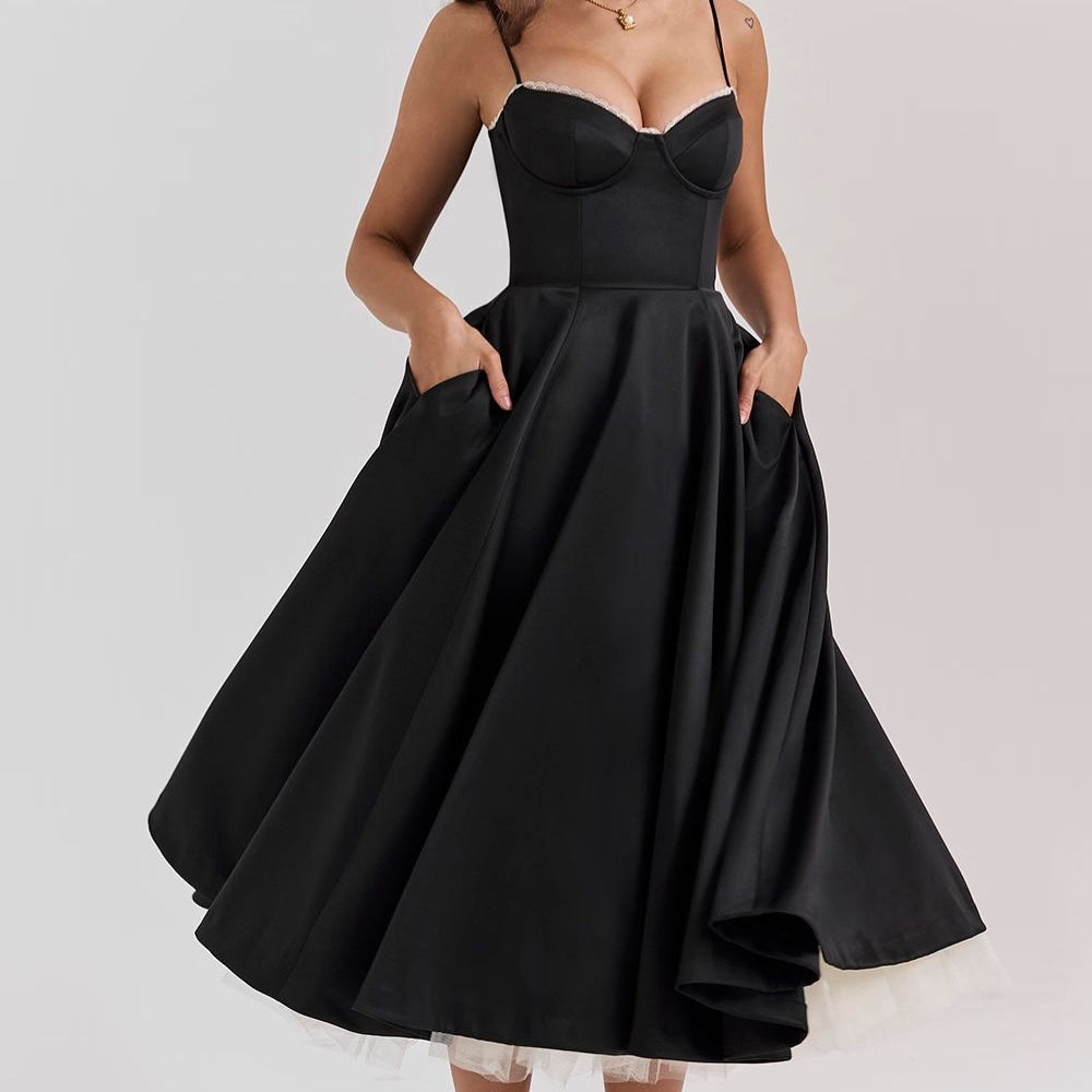 Elegancka Sukienka Maxi Z Podkreśloną Talią