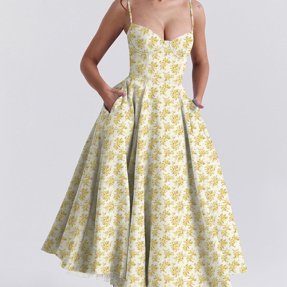 Elegancka Sukienka Maxi Z Podkreśloną Talią
